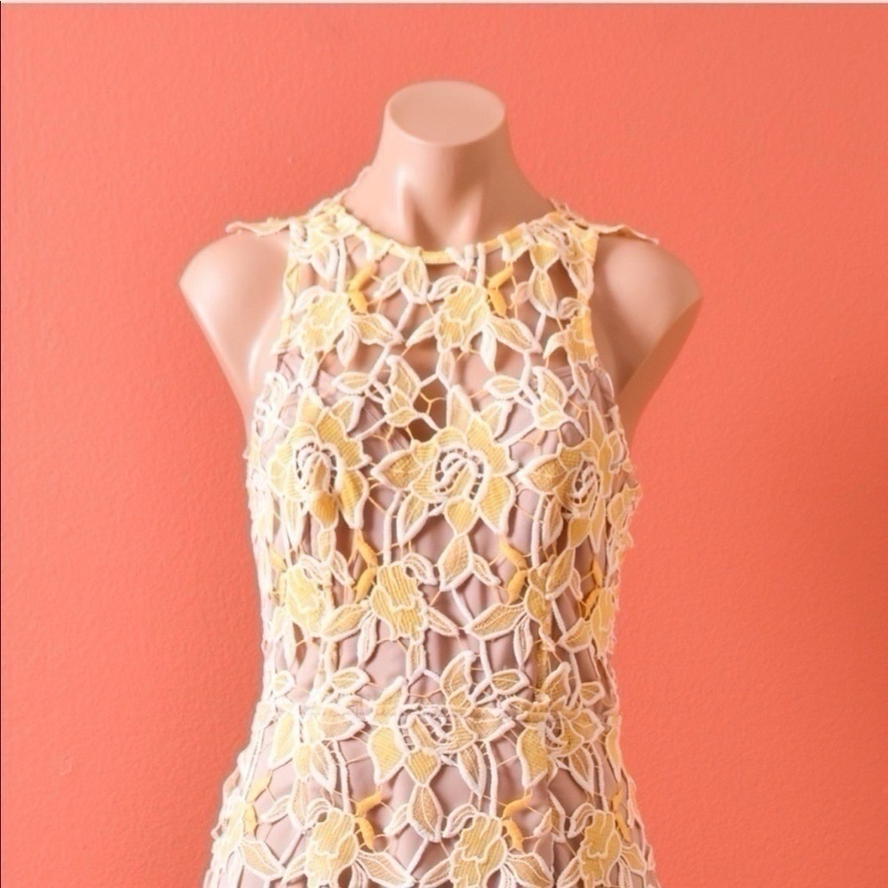 NEW NBD Harriet Lace Dress Sunshine Sleeveless - Picture 13 of 14